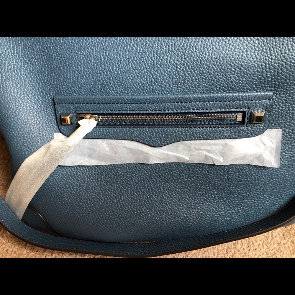 Brand new w tag Rebecca Minkoff Slim Regan Hobo - Picture 6 of 8
